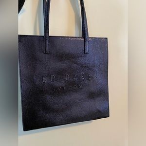 Ted Baker London Tote 💙👜